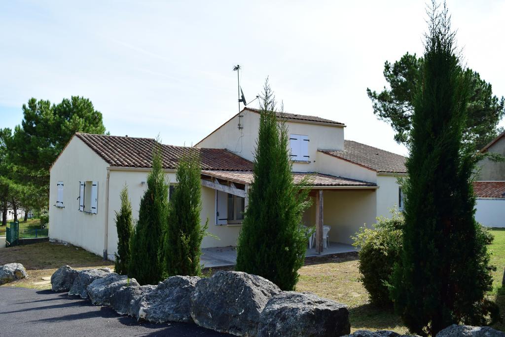 Hotel Mer Et Foret Saint-Trojan-les-Bains Exterior photo